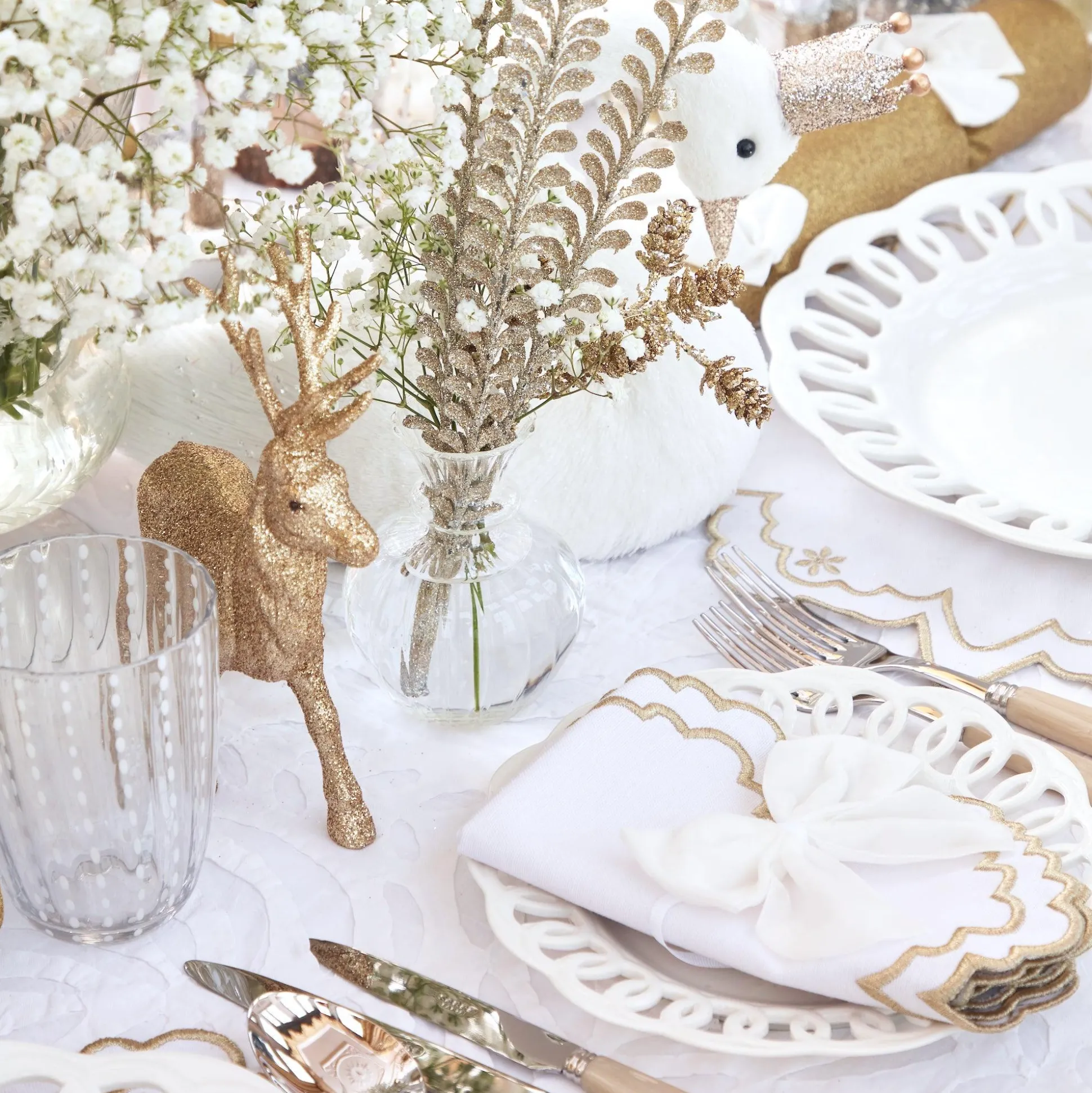 Applique White Tablecloth