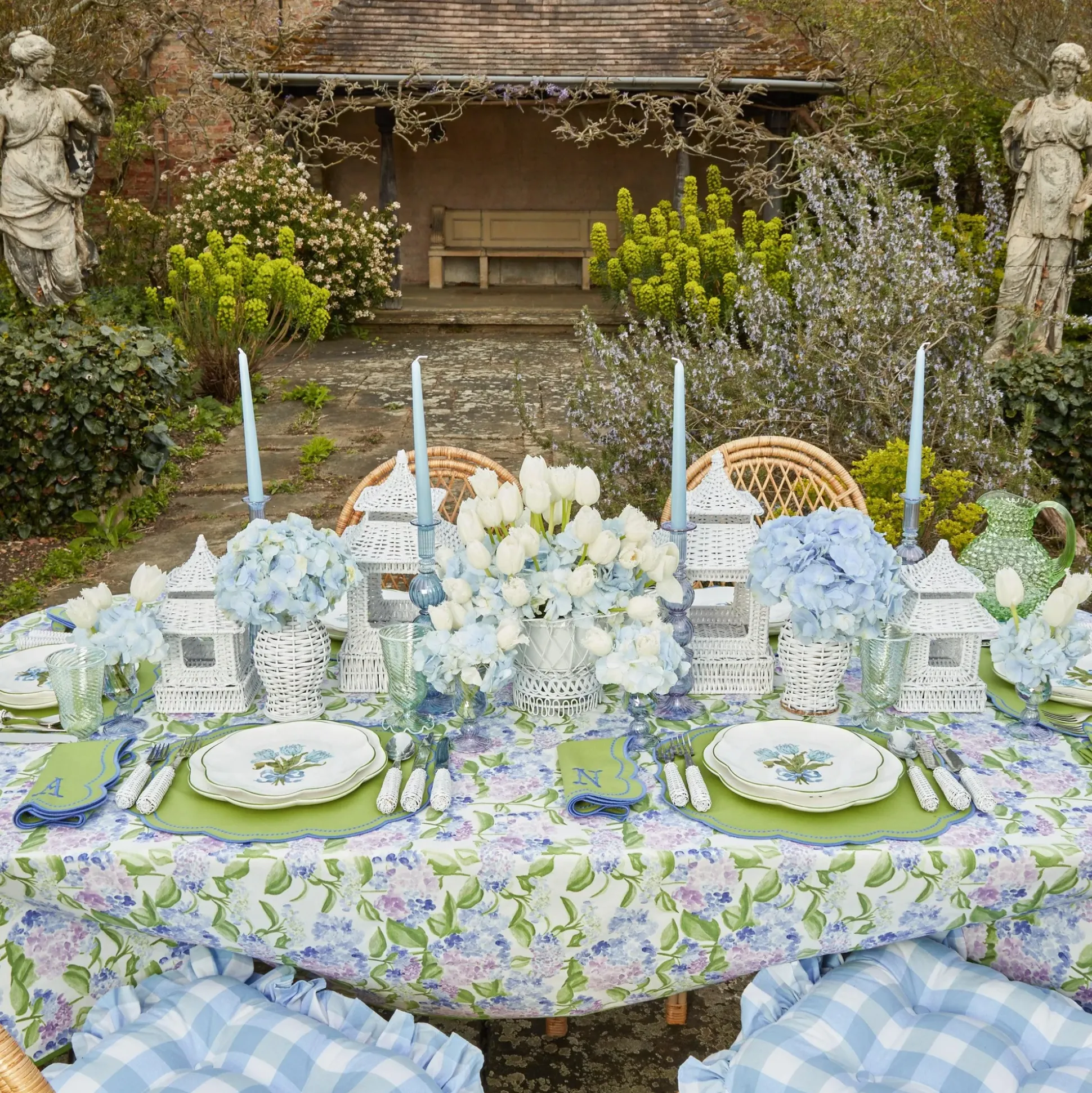 Blue Tulip Starter Plate