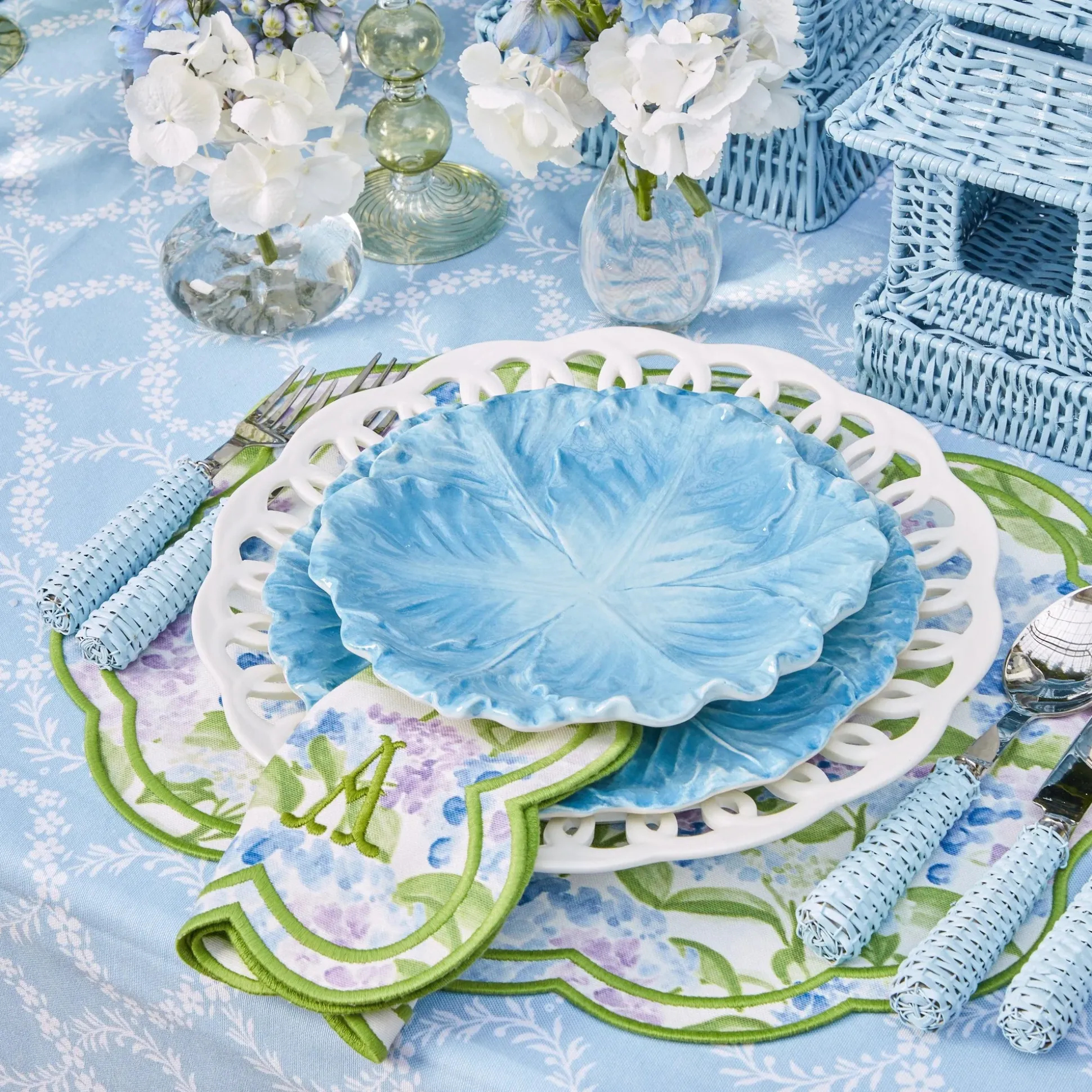Camilla Hydrangea Placemats & Napkins (Set Of 4)