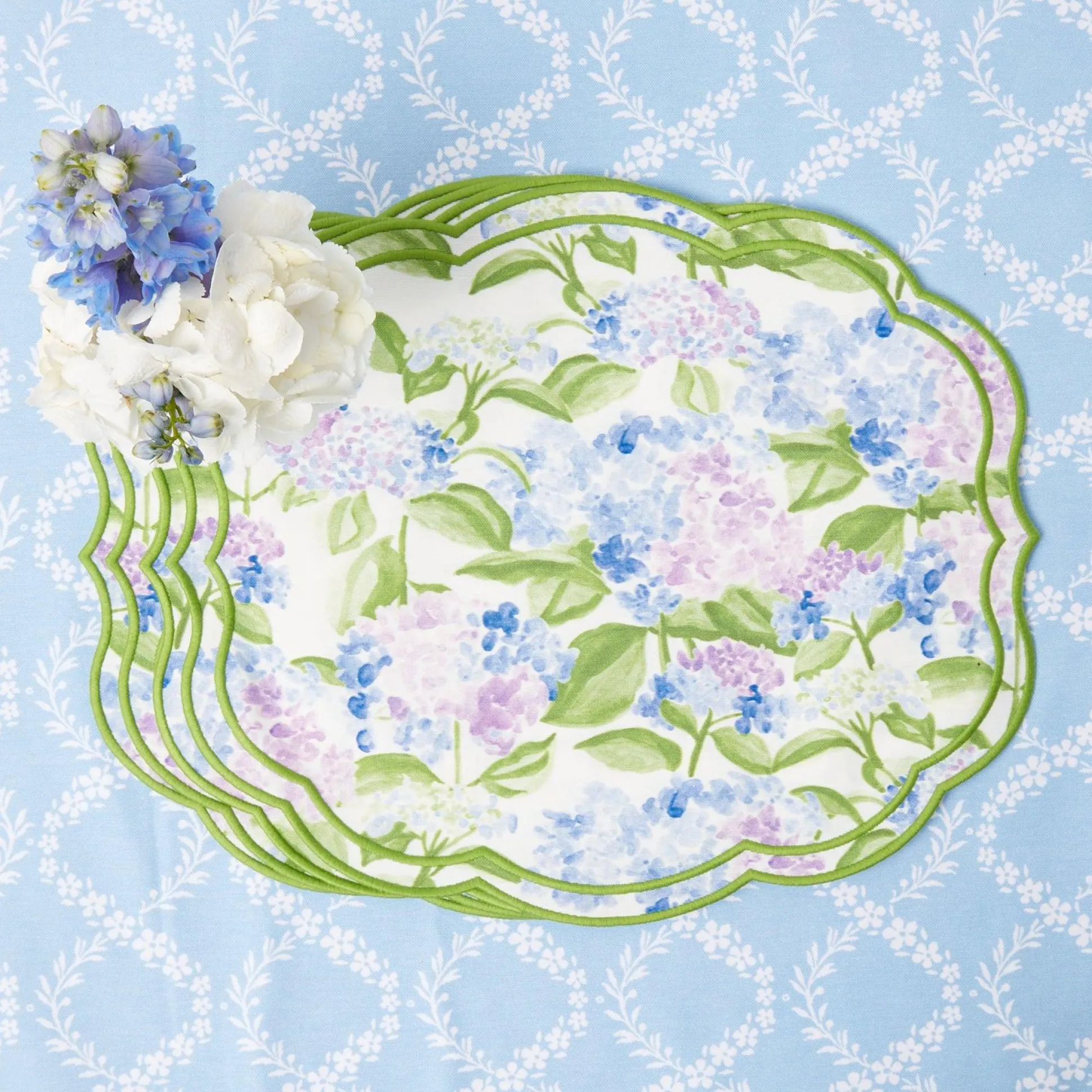 Camilla Hydrangea Placemats & Napkins (Set Of 4)