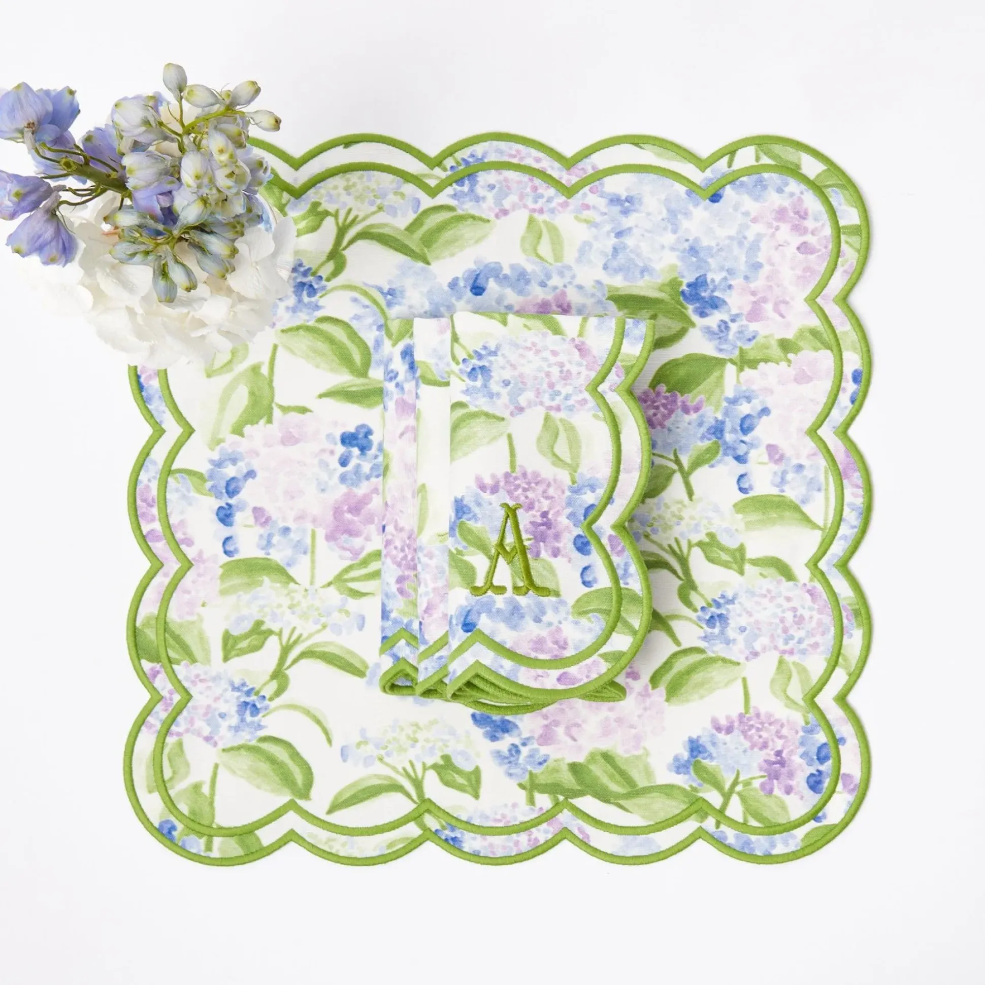 Camilla Hydrangea Placemats & Napkins (Set Of 4)