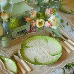 Capri Lettuce Dinner Plate