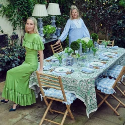 Chinoiserie Porcelain Pagoda