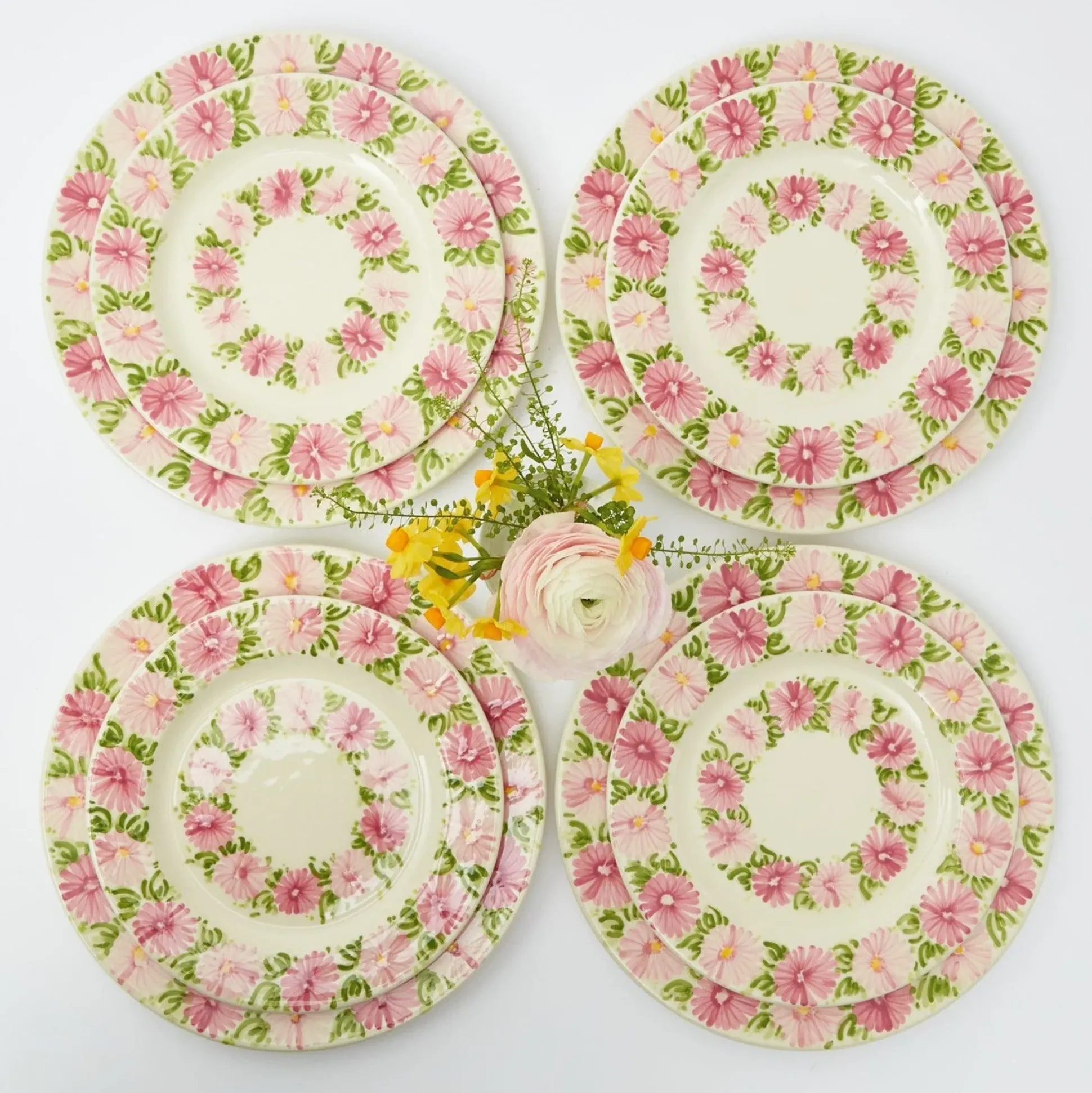 Dahlia Garland Dinner & Starter Plates (Set Of 8)