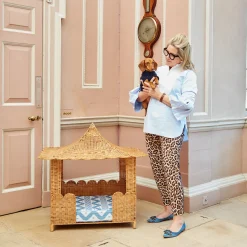 Dorothy Pagoda Dog Bed