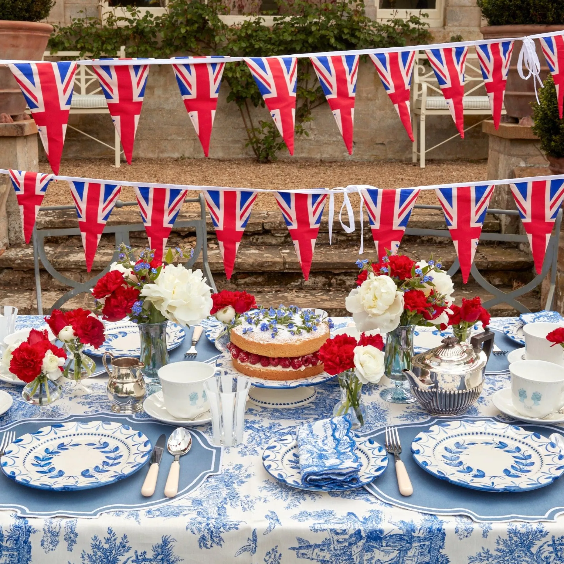 Elizabeth Garland Dinner Plates (Set Of 4)