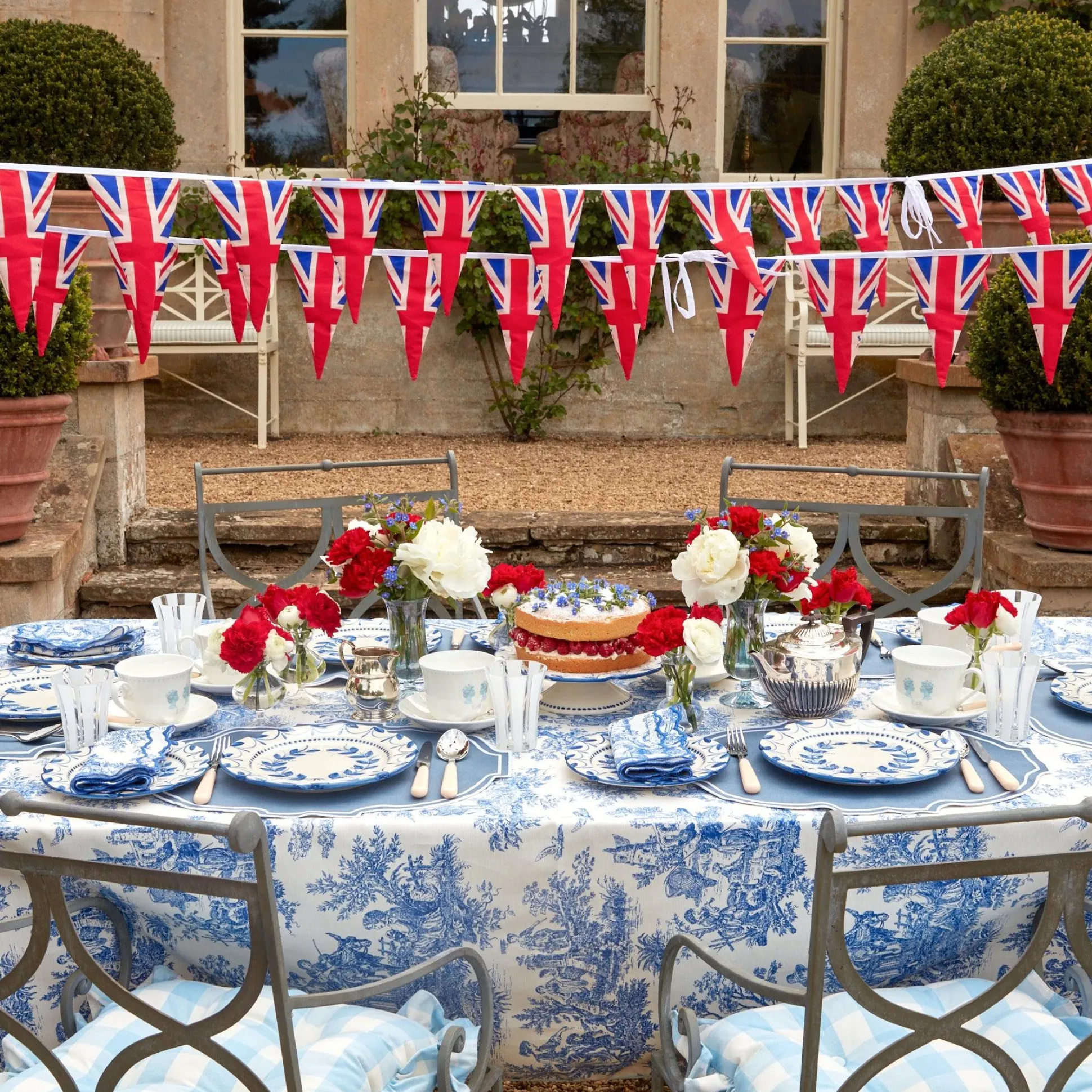 Elizabeth Garland Starter Plate