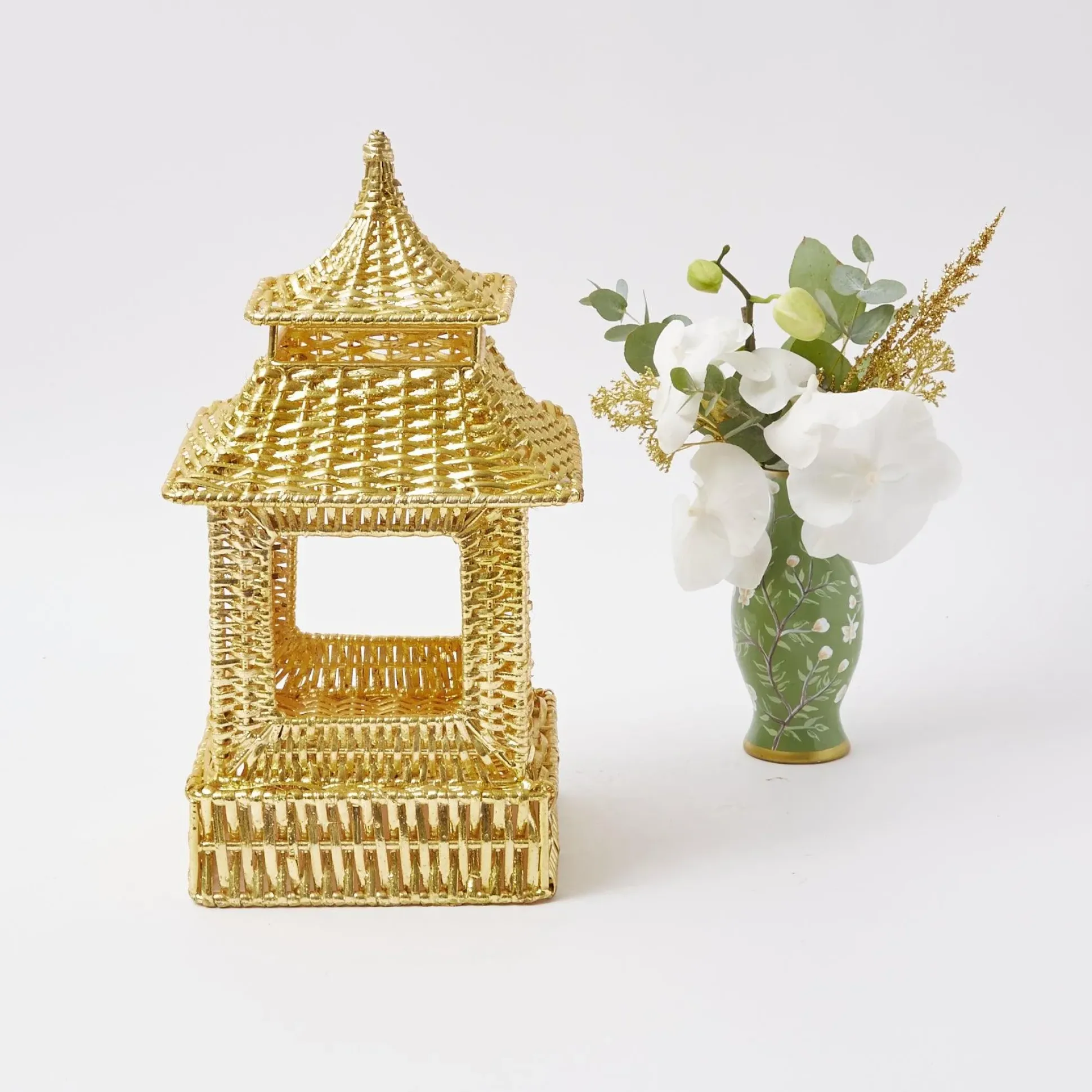 Gold Rattan Pagoda Lantern