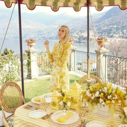 Green & Yellow Parrot Candlescape