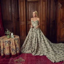 Hand Painted Olive Floral Tole Candle Pot