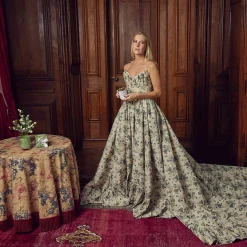 Hand Painted Olive Floral Tole Candle Pot