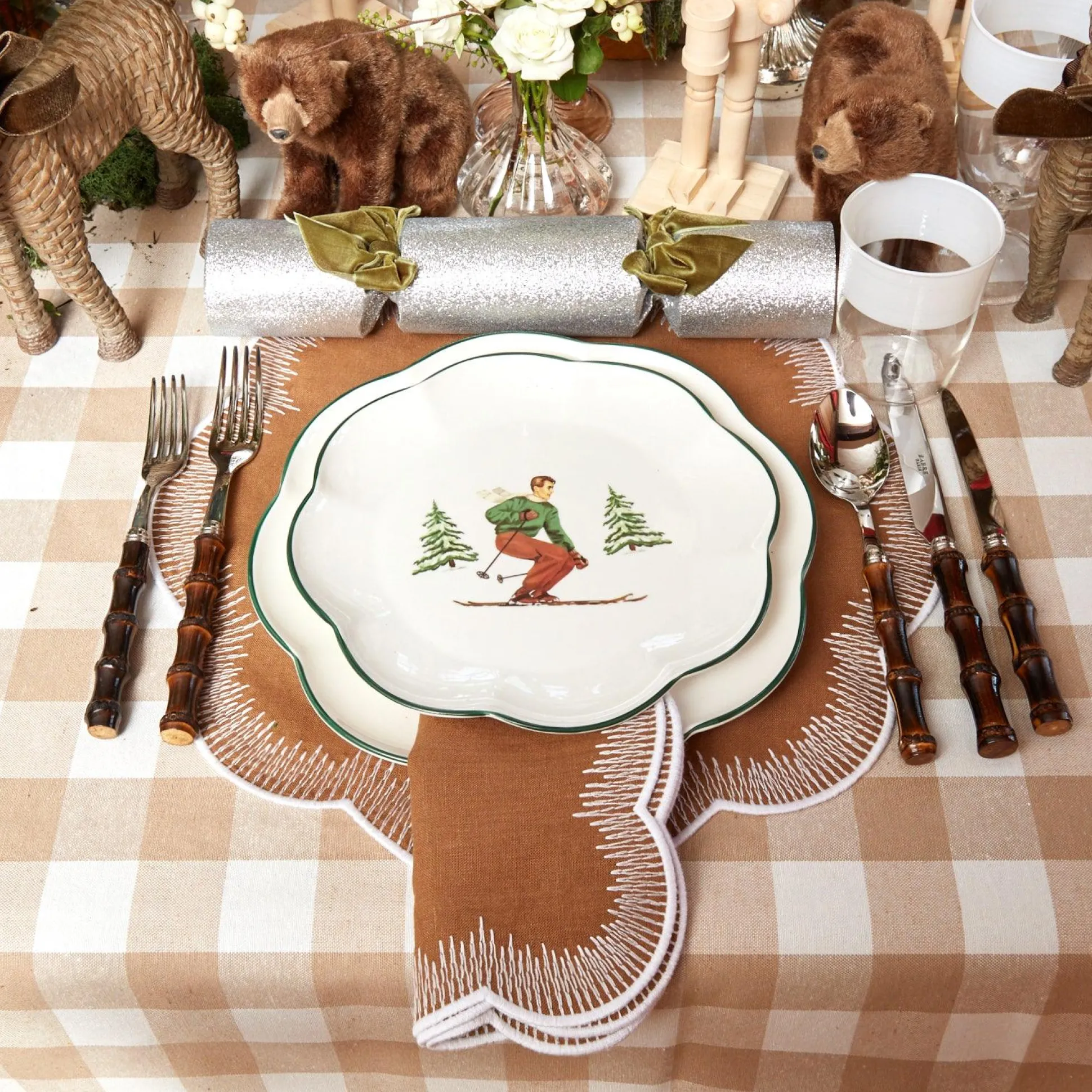 Heidi & Hans Skier Starter Plates (Set Of 4)