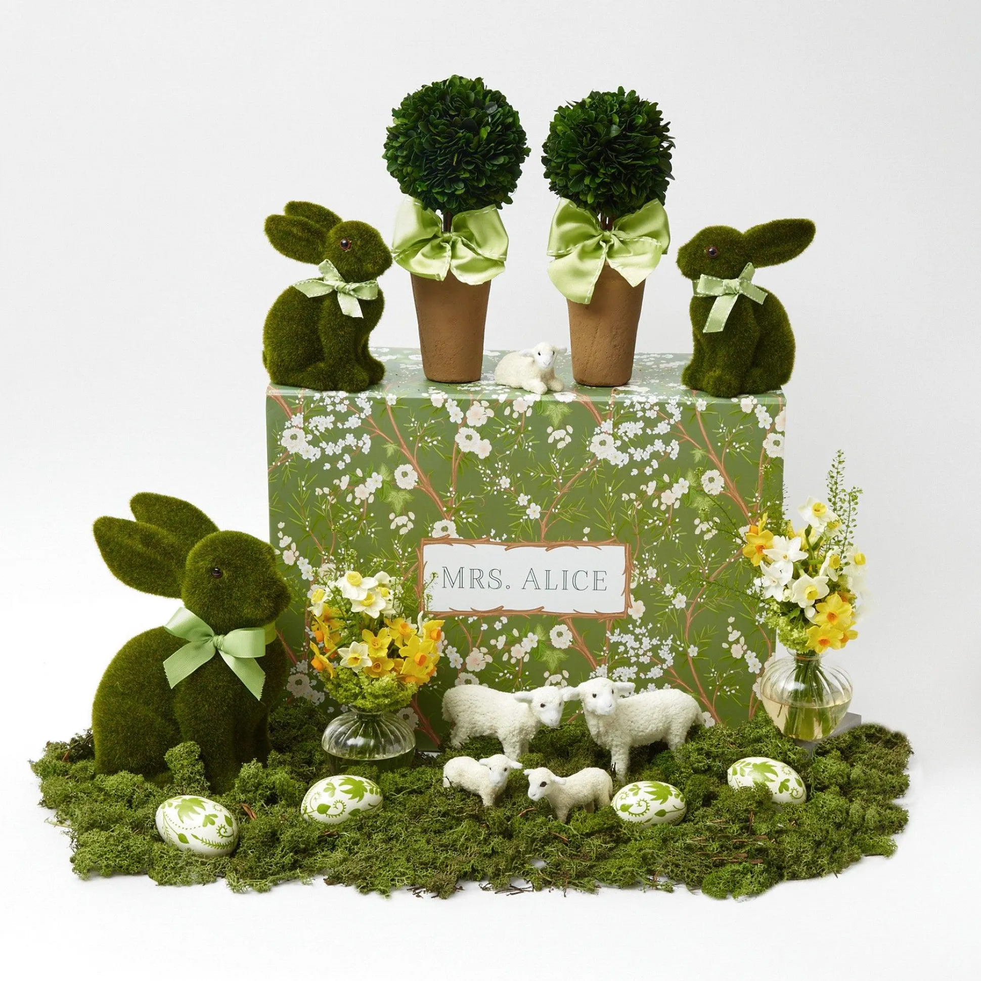 Lily Of The Valley Decoration Set