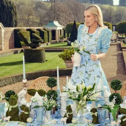 Lily Of The Valley Frilled Apron