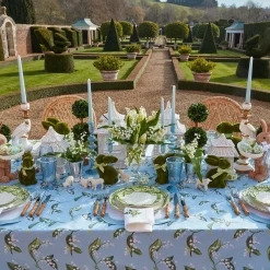 Lily Of The Valley White Linen Napkins (Set Of 4)