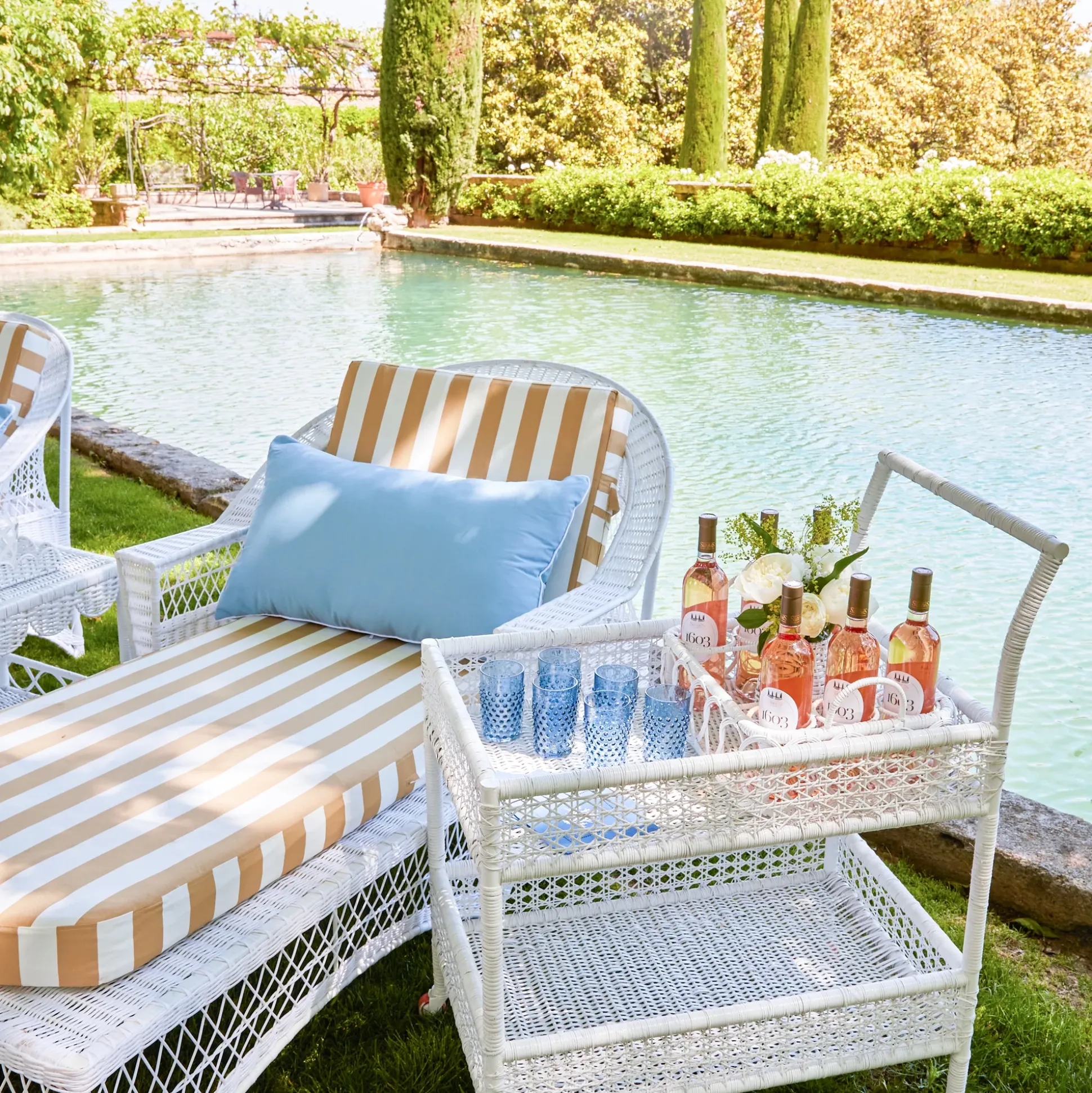 Lorenzo White Rattan Drinks Tray