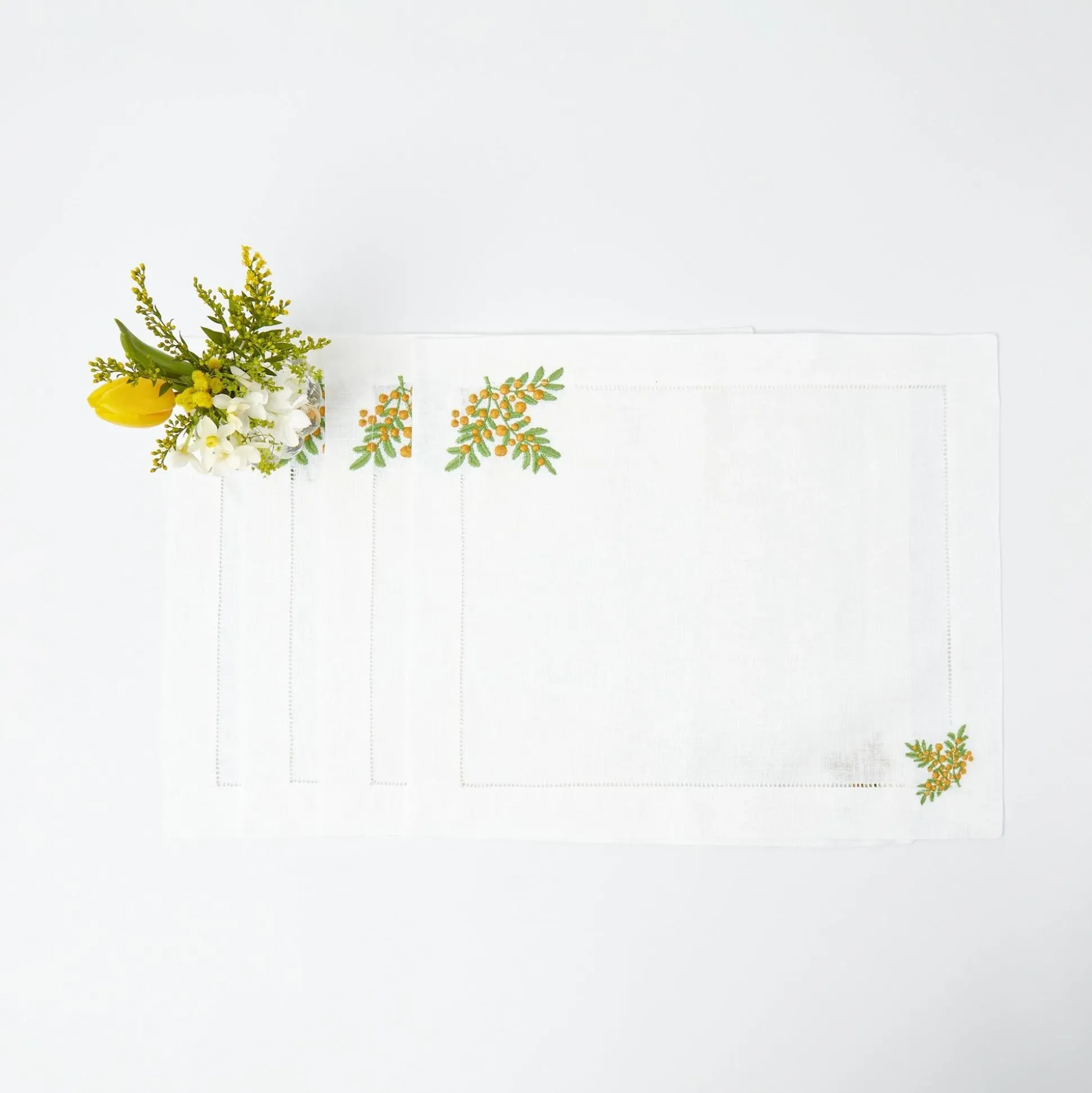 Mimosa White Linen Placemats (Set Of 4)