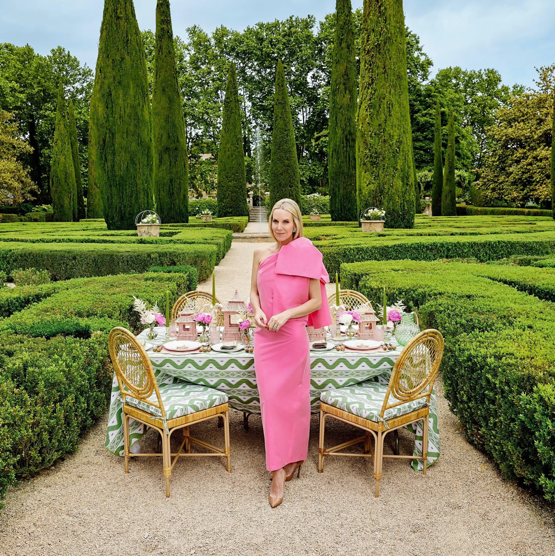 Pink & Green Pagoda Dinner & Starter Plates (Set Of 8)