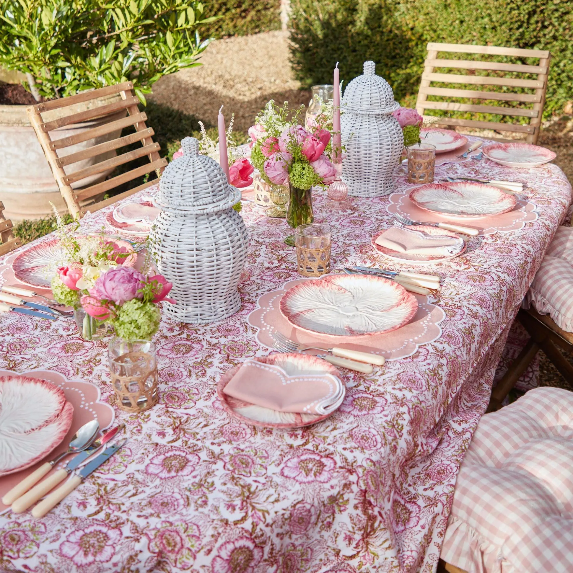 Pink Capri Lettuce Dinner Plate