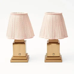 Rechargeable Lamp With Pink Lotus Lampshade