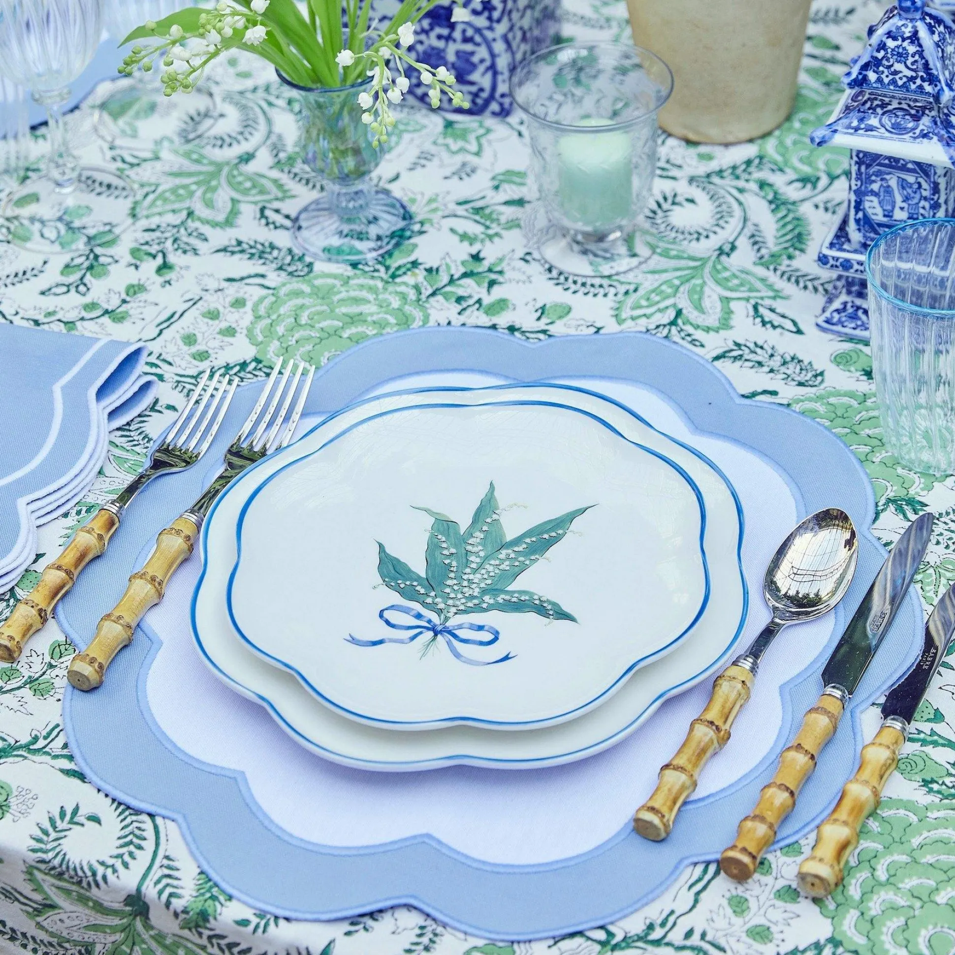 Scalloped Lily Of The Valley Starter Plate
