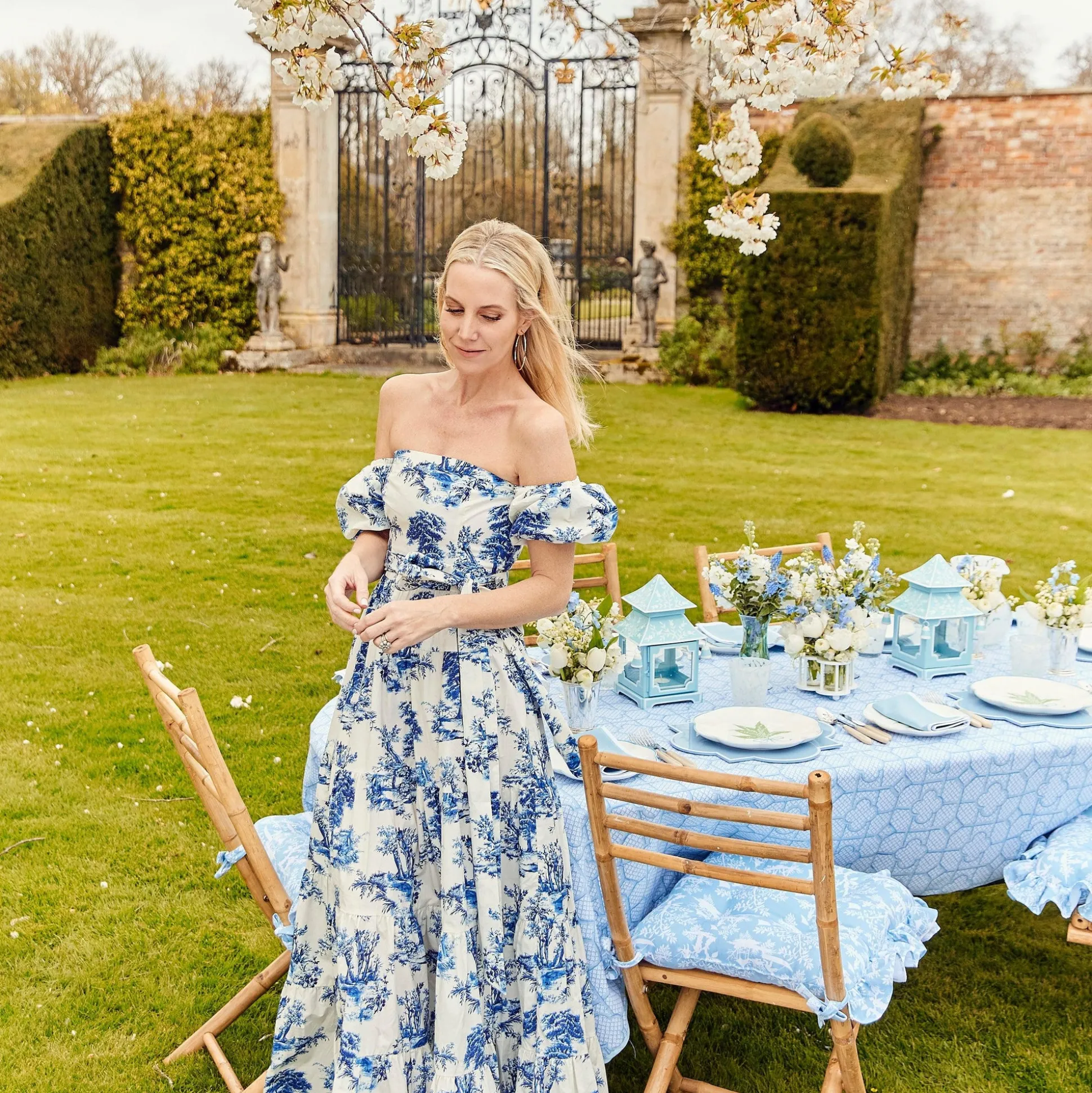 Scalloped Lily Of The Valley Dinner Plate (Set Of 4)