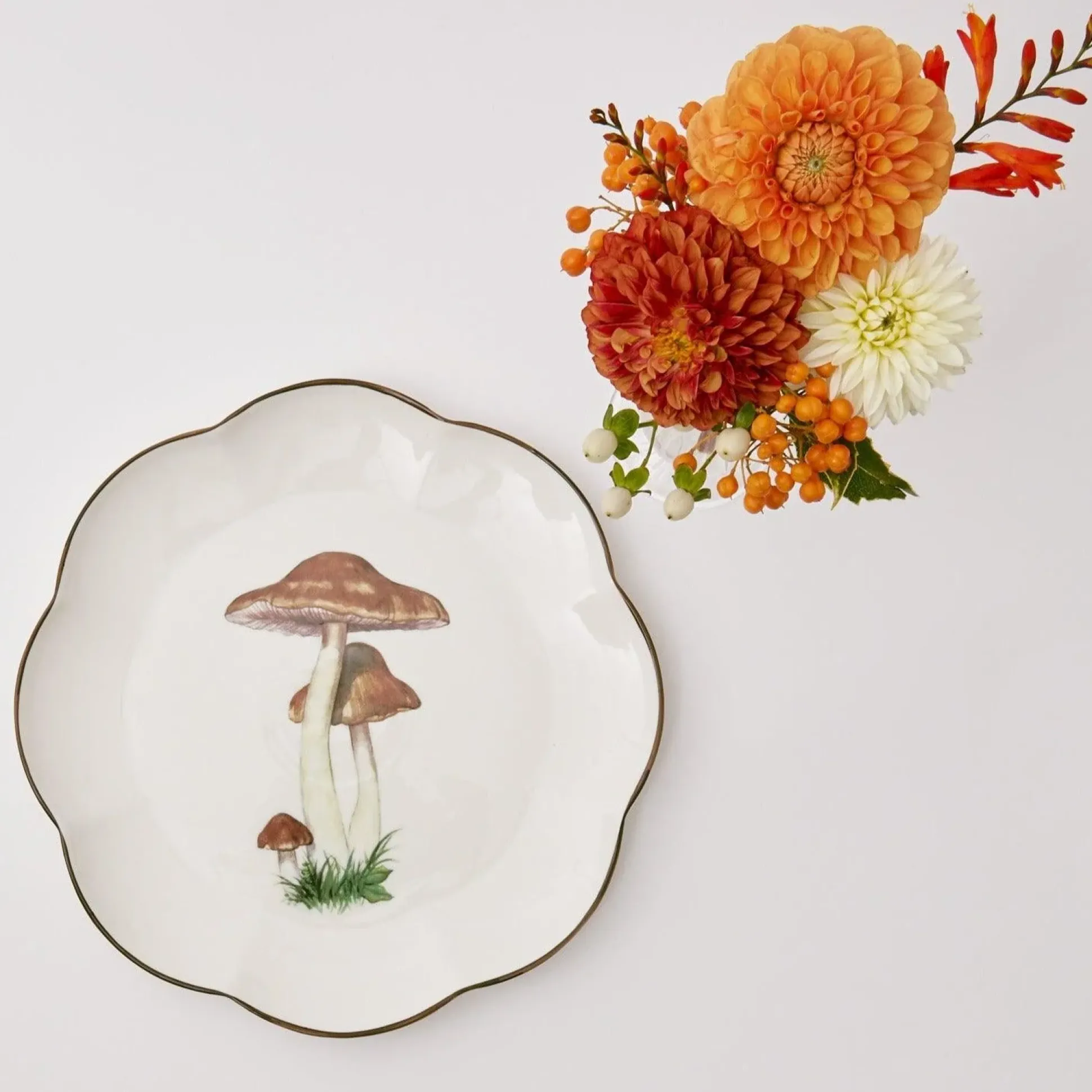 Scalloped Mushroom Dinner Plate