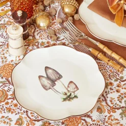 Scalloped Mushroom Starter Plate (Grey)