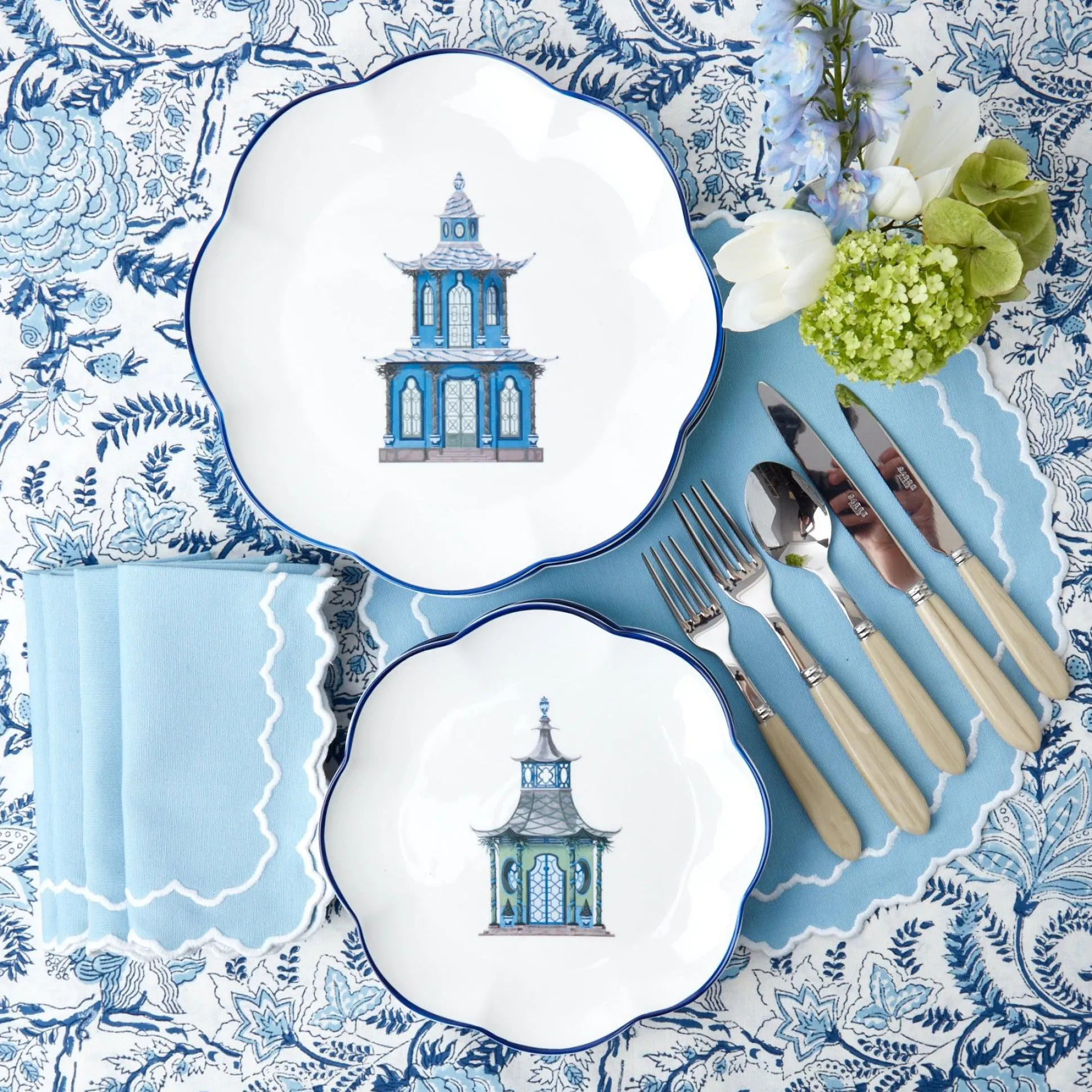 Scalloped Pagoda Dinner Plate