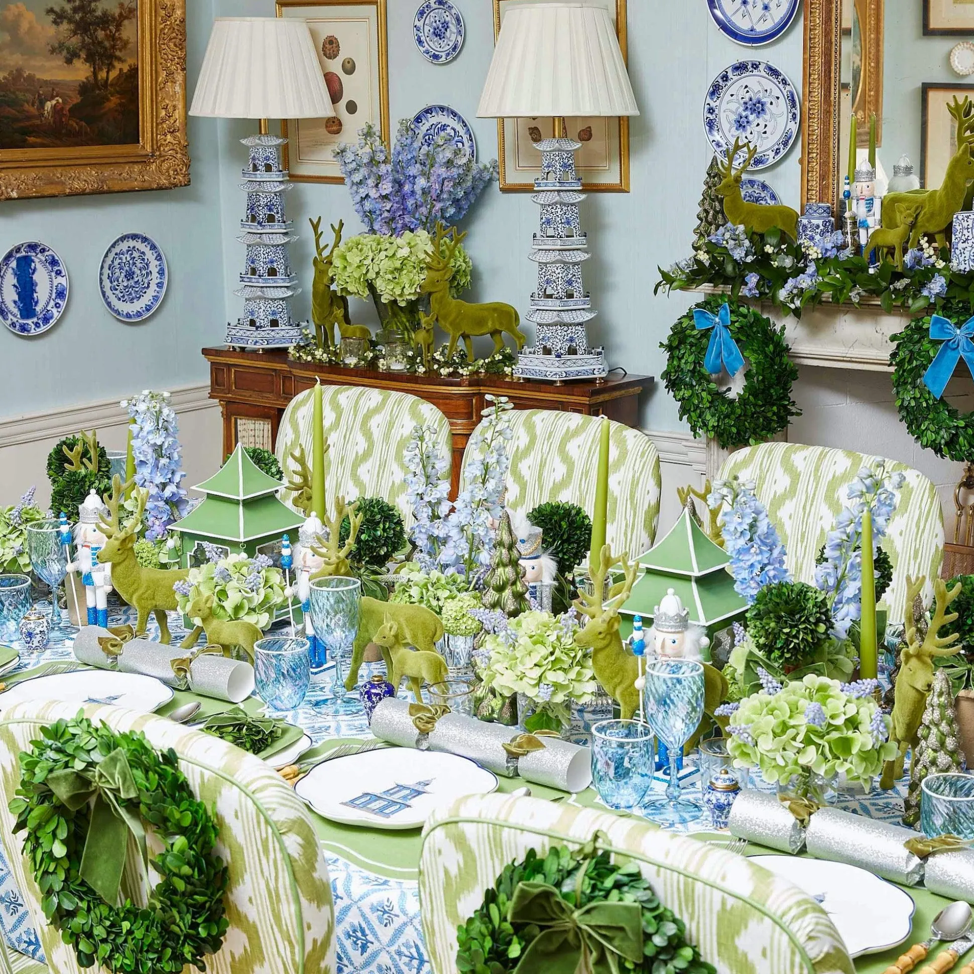 Scalloped Pagoda Dinner Plate