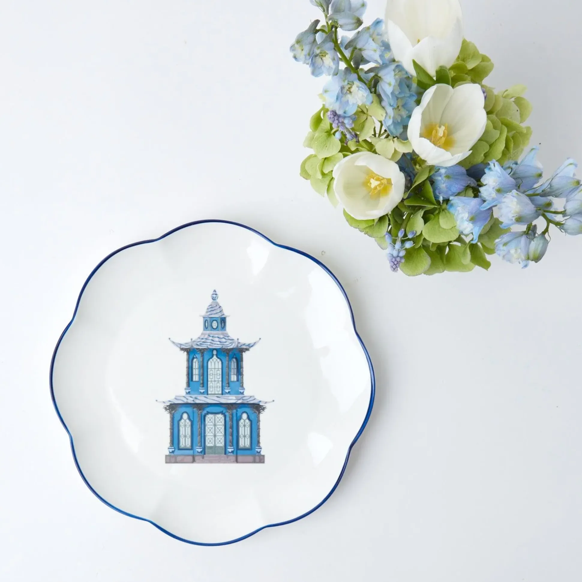 Scalloped Pagoda Dinner Plate
