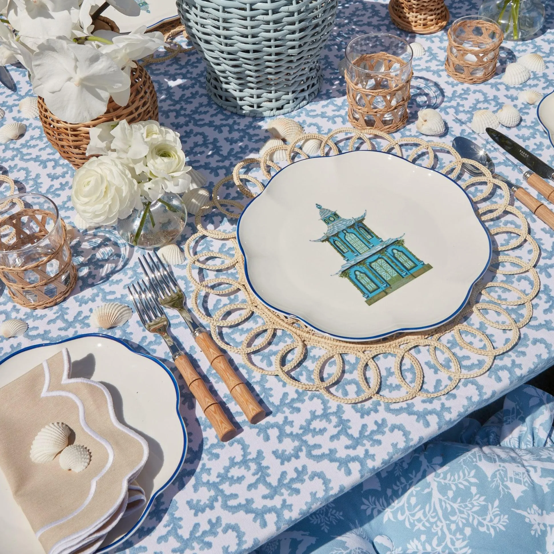 Scalloped Pagoda Dinner Plate