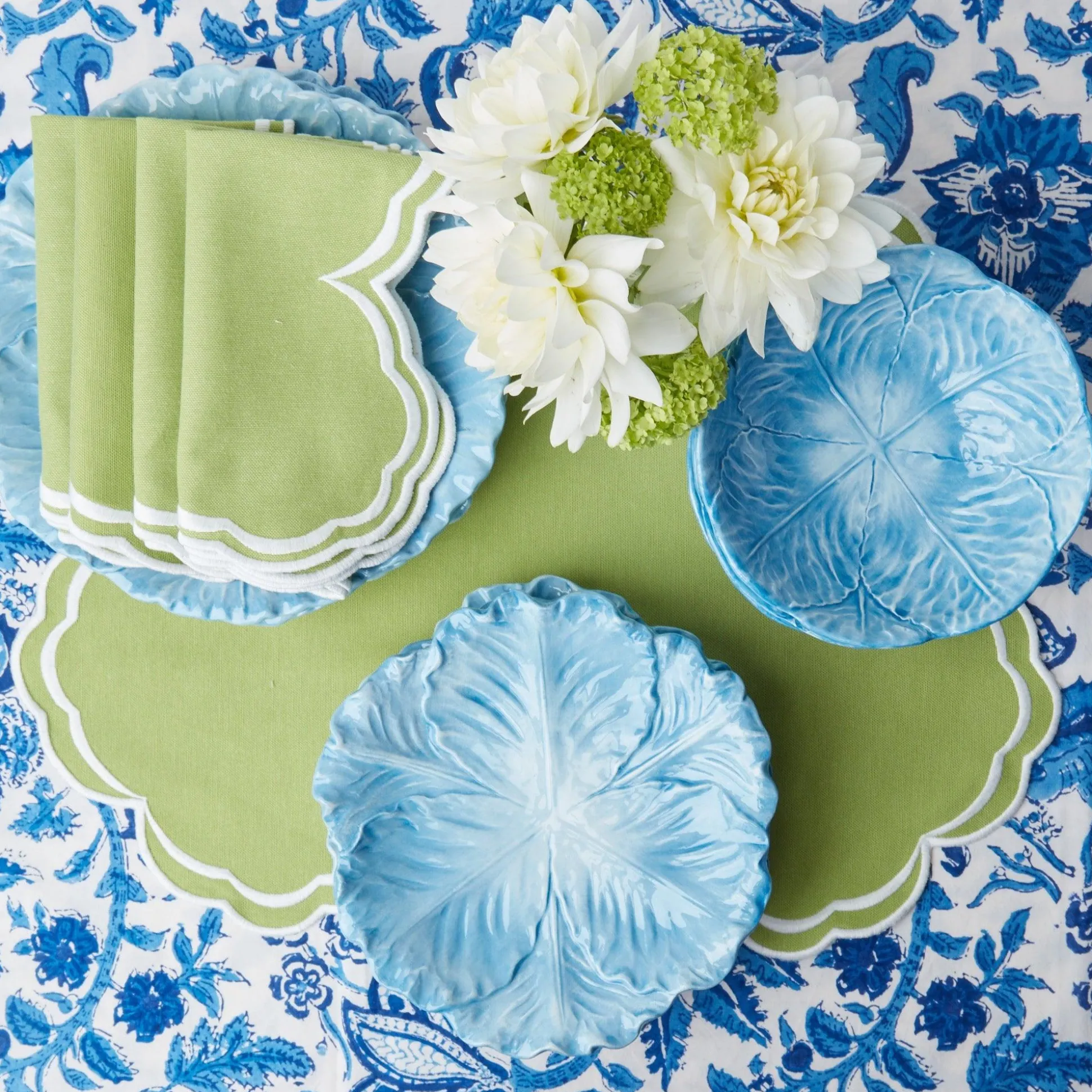 Serena Apple Green Scalloped Napkins (Set Of 4)