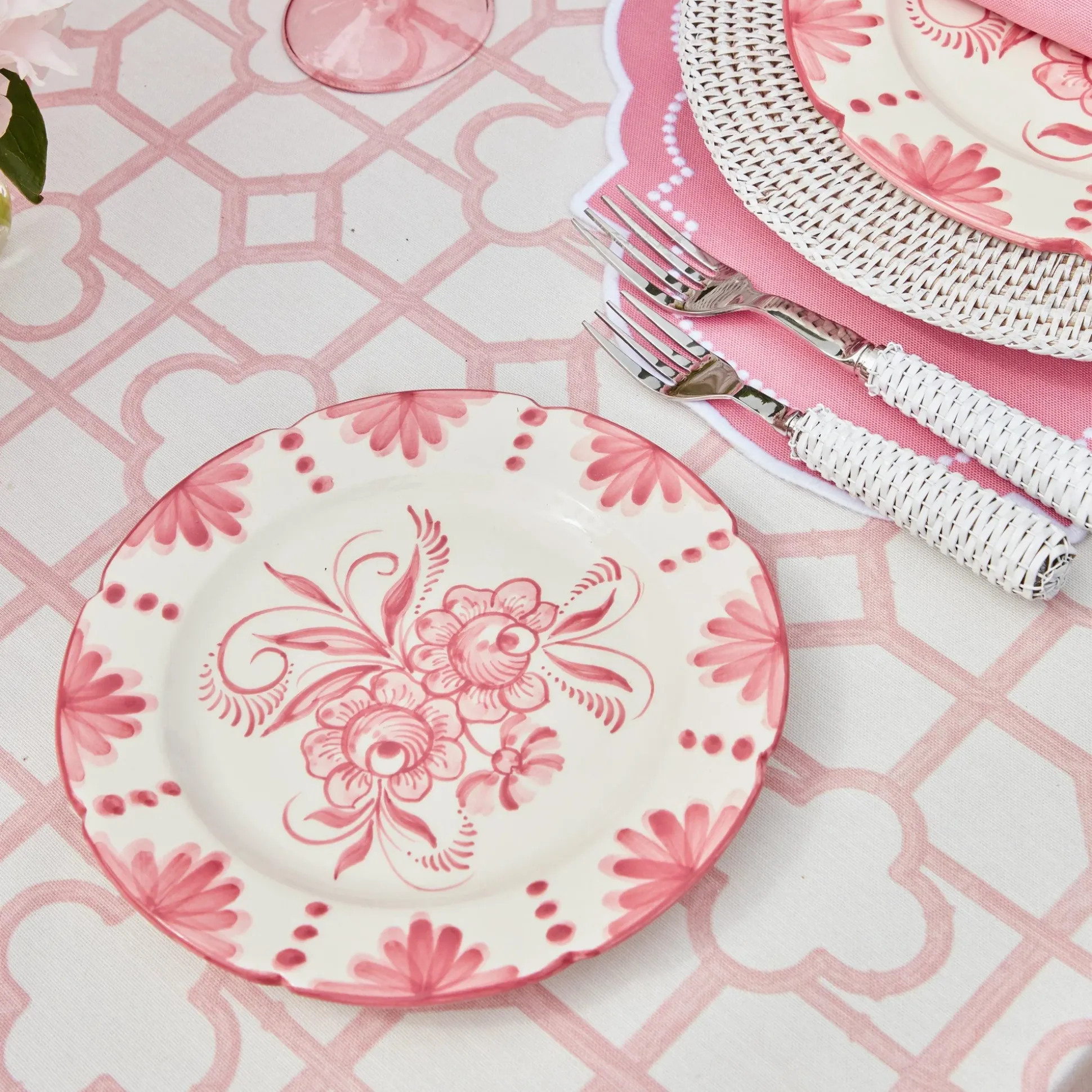 Seville Pink Gardenia Starter Plate (Set Of 4)
