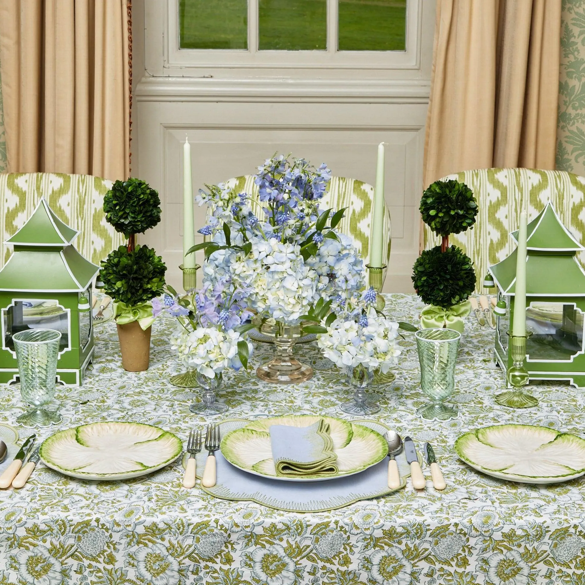 Small Blue Fluted Vase (Set Of 3)