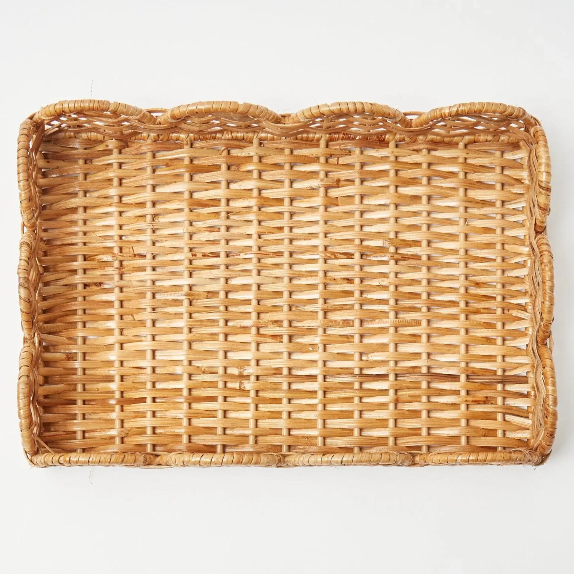 Small Scalloped Rattan Tray