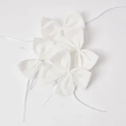 Snow White Velvet Napkin Bows (Set Of 4)