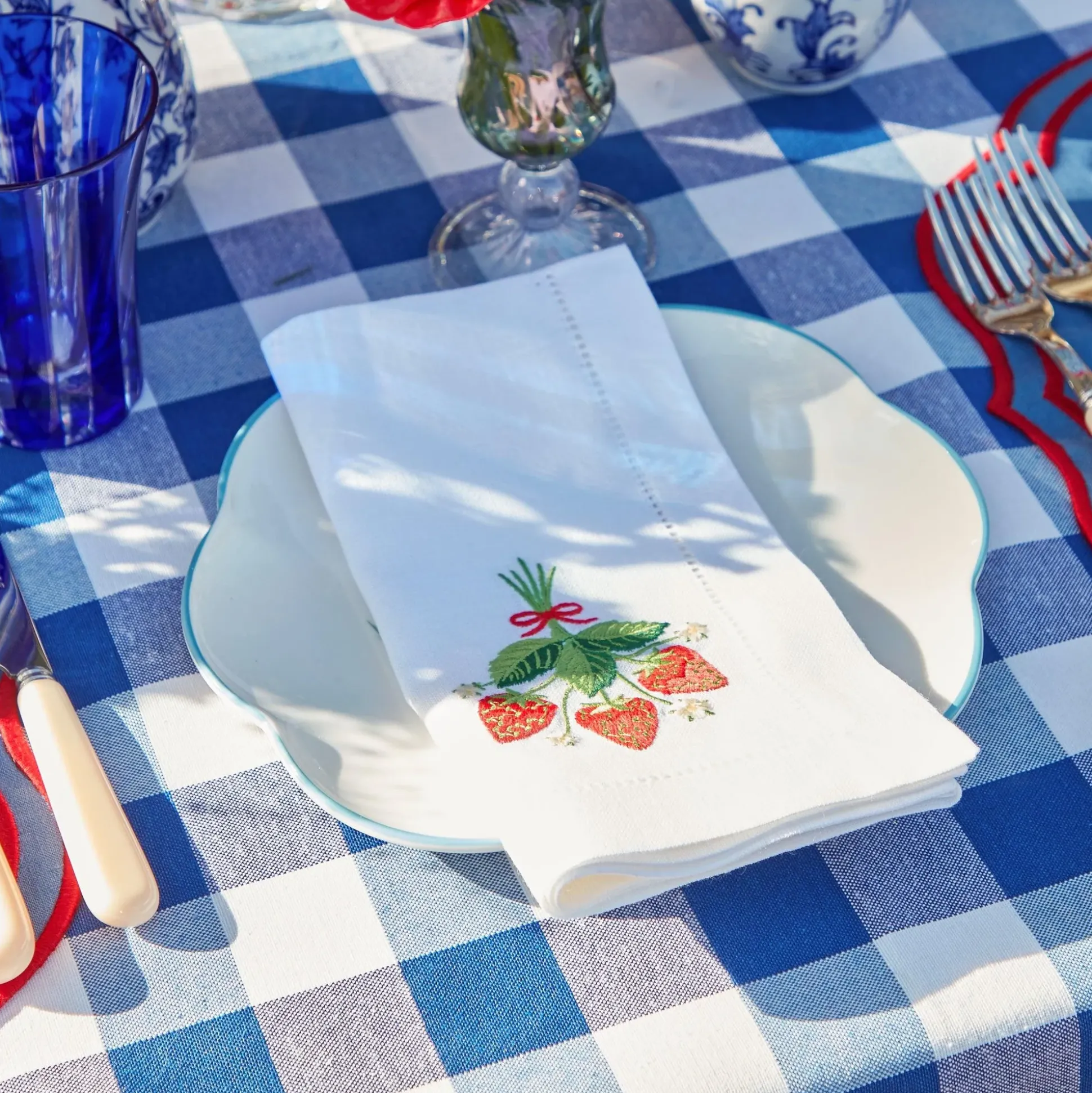 Strawberry White Linen Embroidered Napkins (Set Of 4)