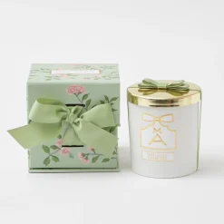 Velvet Oak Scented Candle