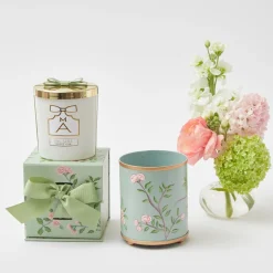 Velvet Oak Scented Candle