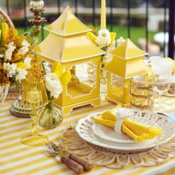 White Lace Starter Plates (Set Of 4)