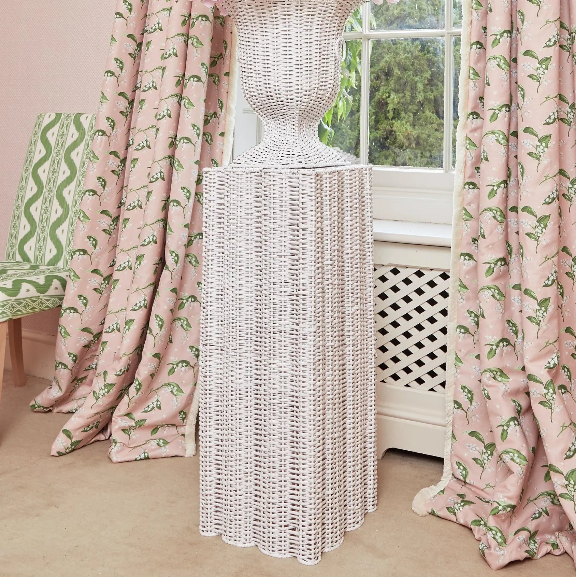 White Liliana Scalloped Rattan Pedestal And Urn