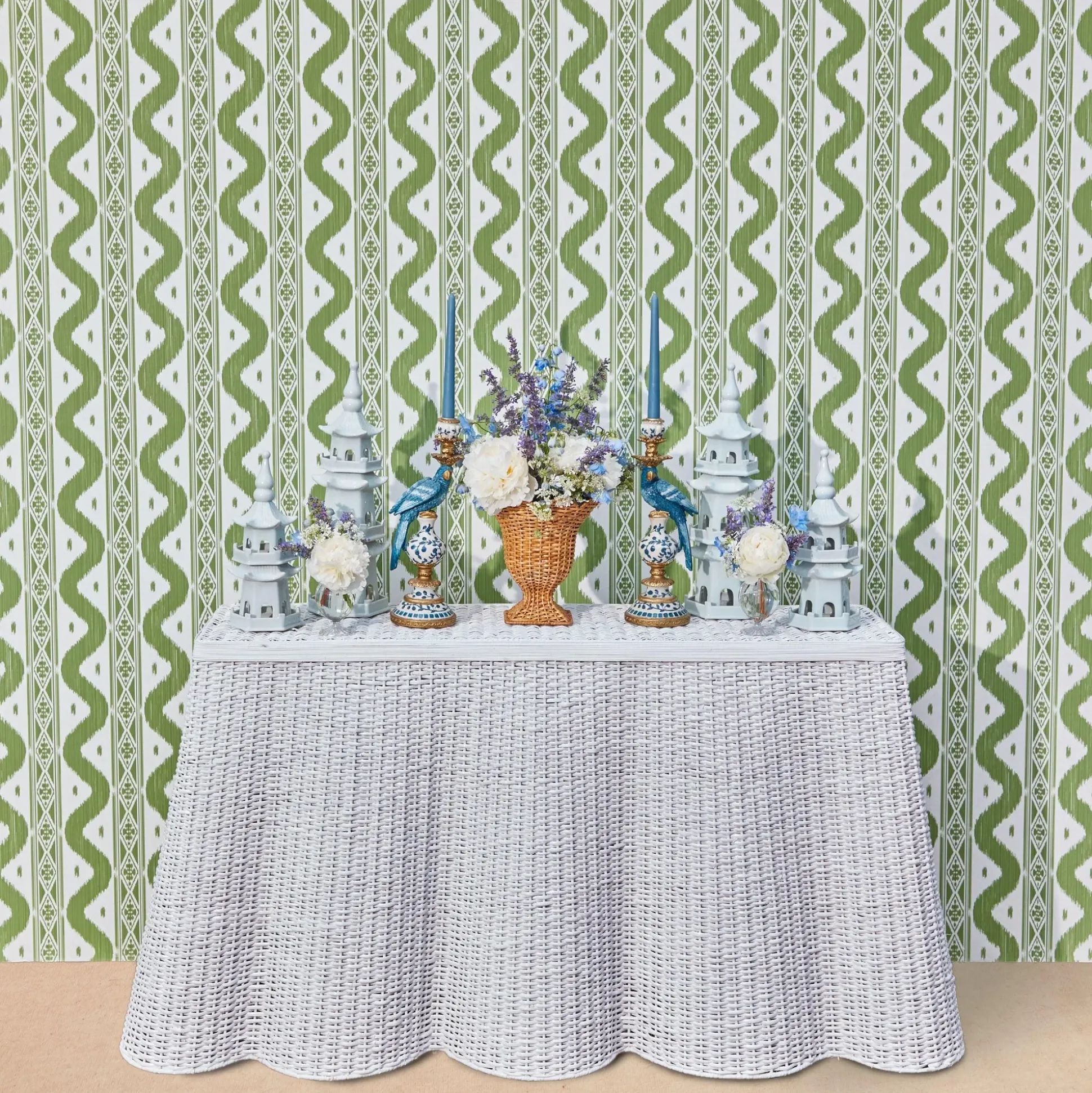 White Porcelain Pagoda