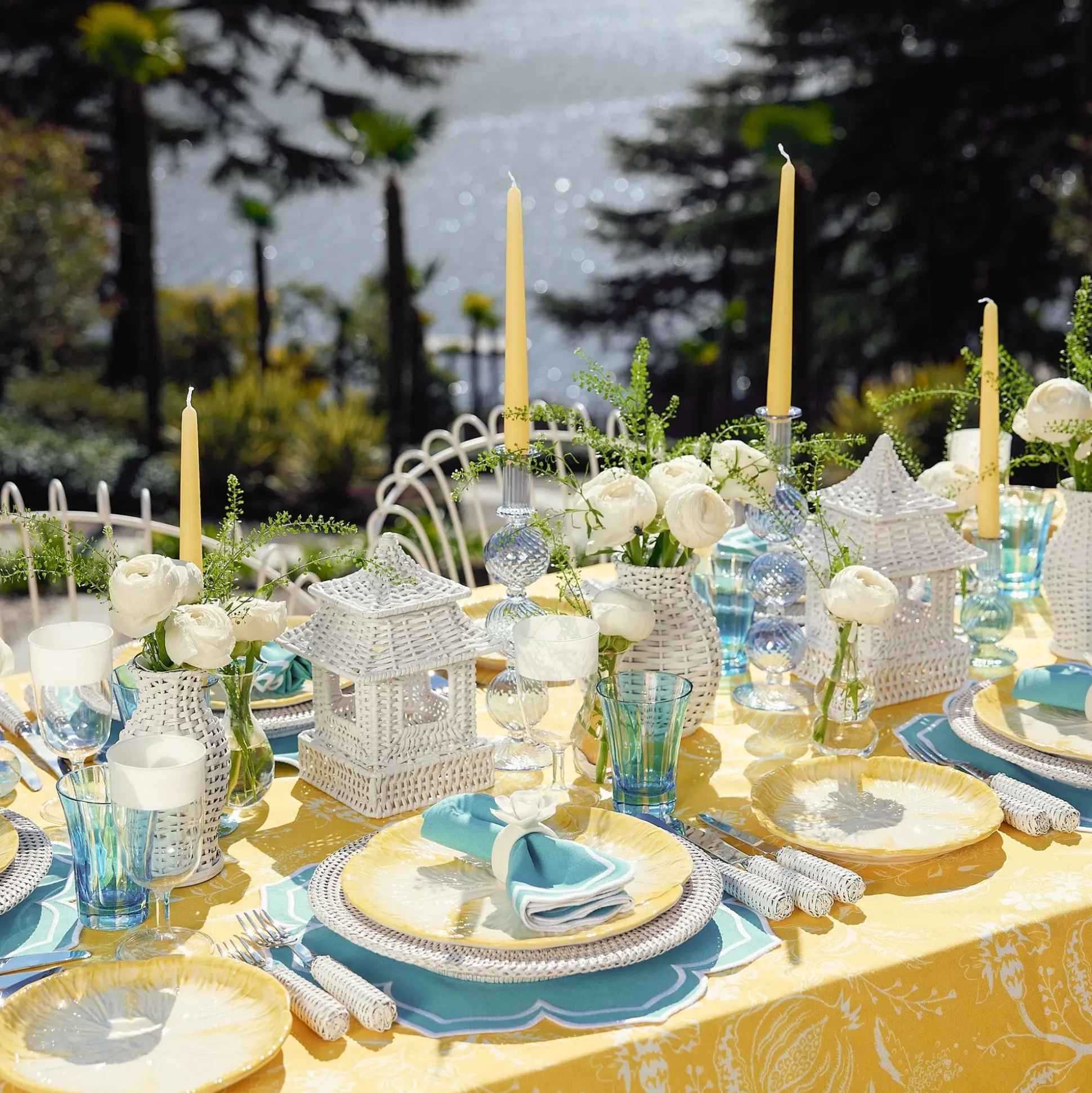 White Rattan Decoration Set