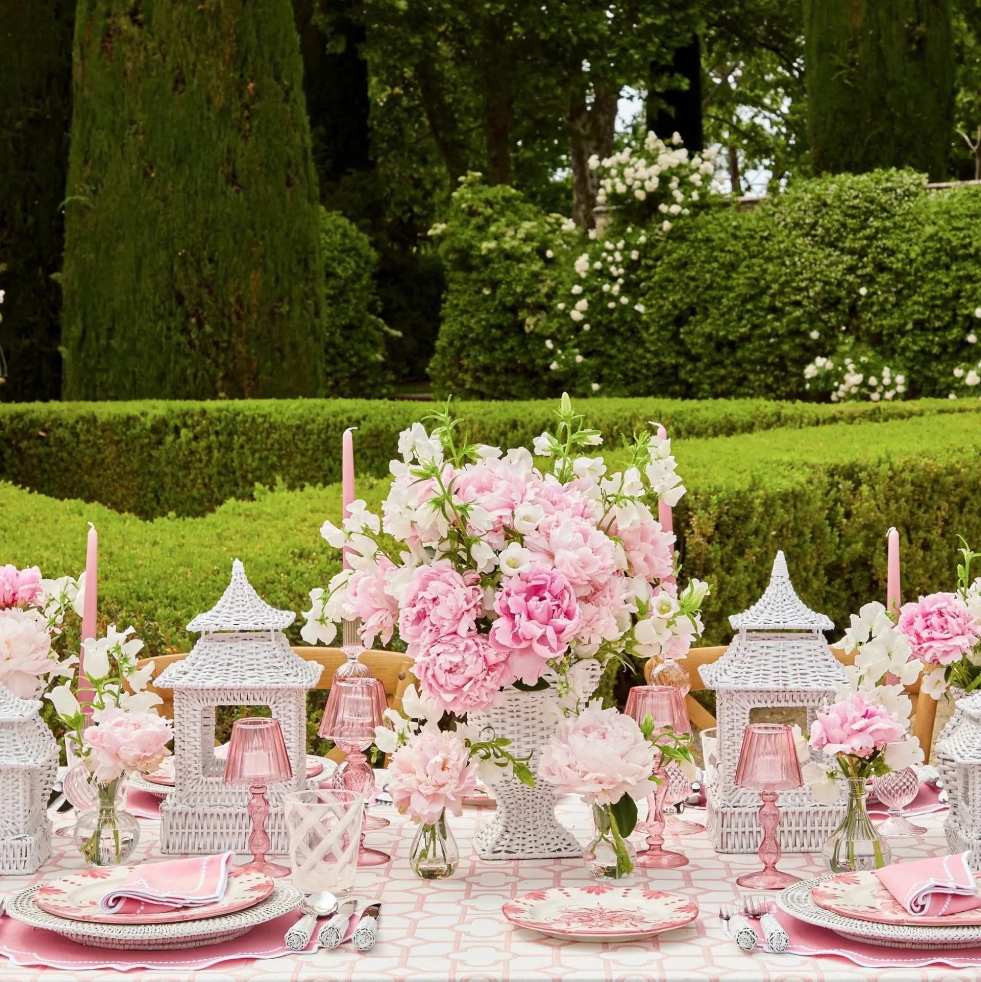 White Rattan Pagoda Lantern
