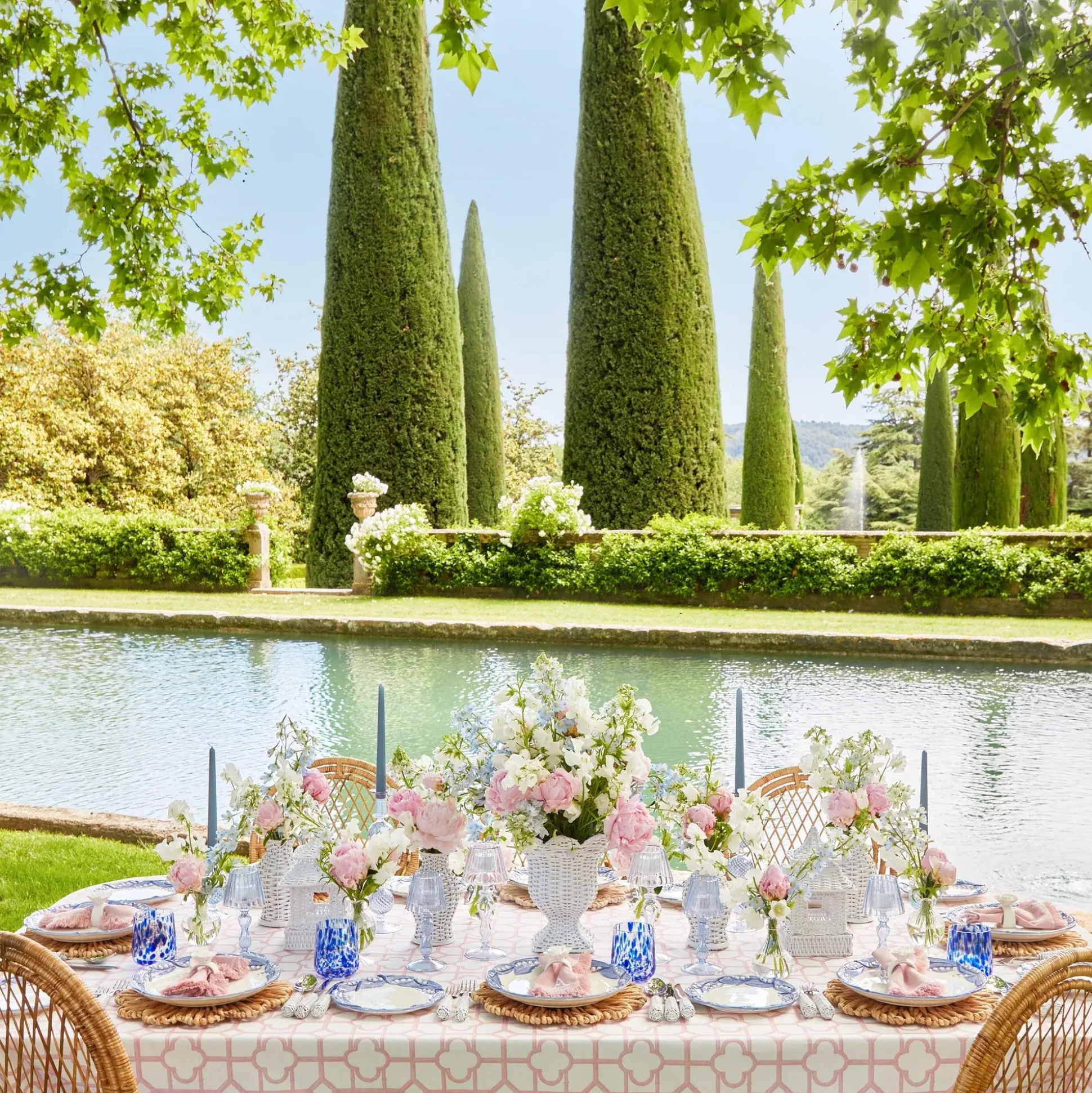 White Rattan Vase (Set Of 3)