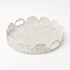 White Round Scalloped Rattan Tray