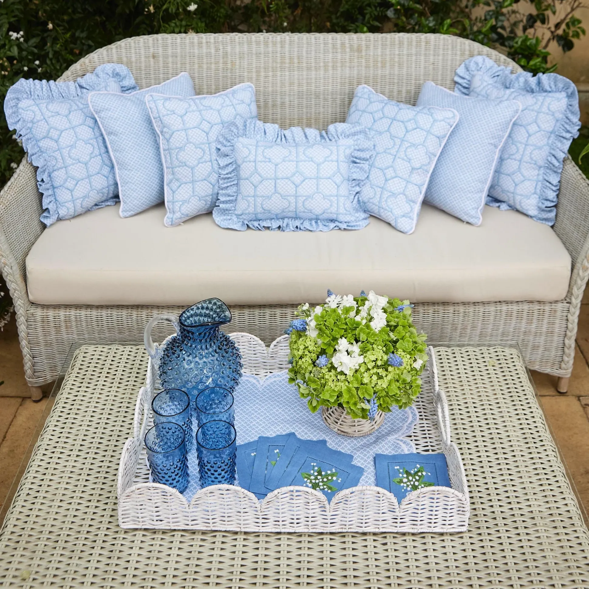 White Scalloped Rattan Tray