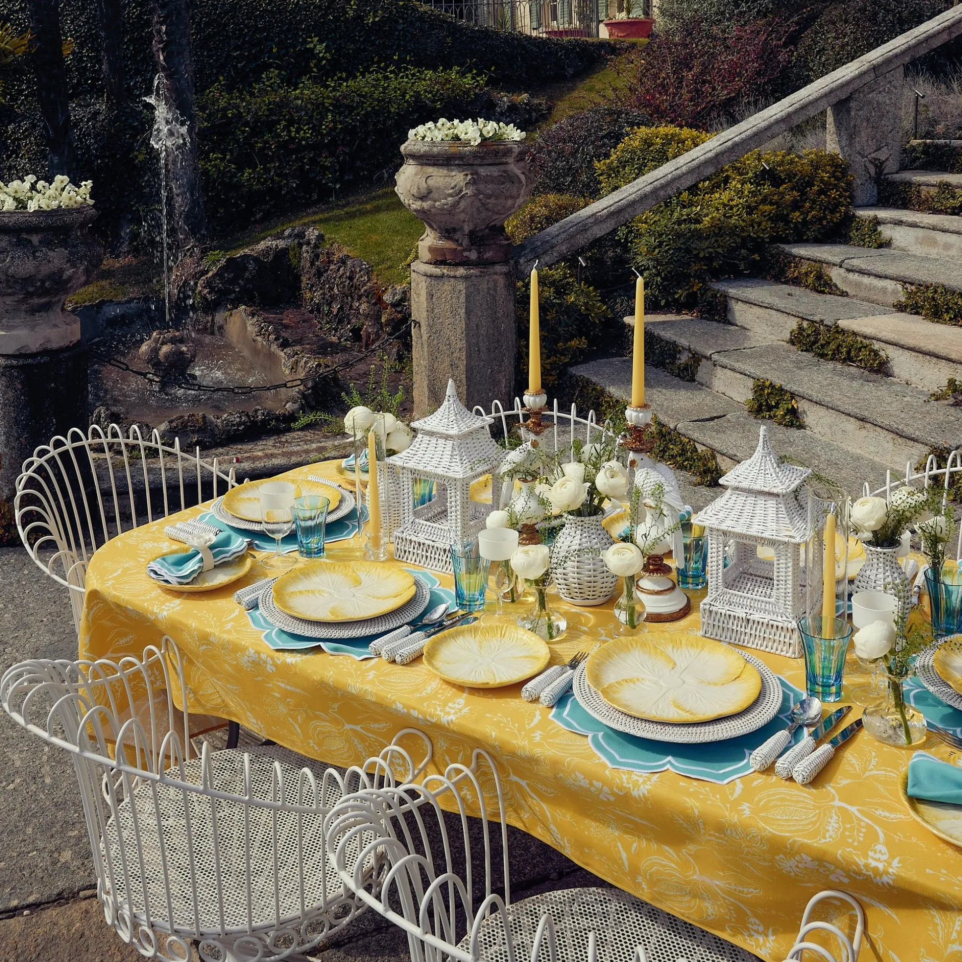 Yellow Melograno Candlescape